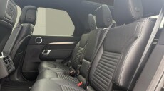 Land Rover Discovery 3.0 D250 R-Dynamic SE 5dr Auto Diesel Station Wagon